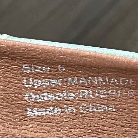 Gabrielle Union Niketa Vegan Leather Square Toe Pumps - Size 6 - Picture 7 of 14